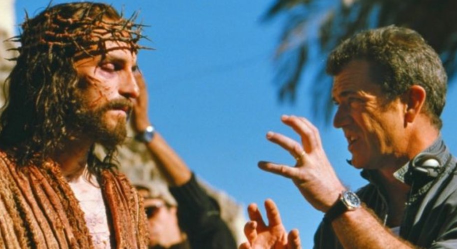 Mel Gibson on the set of The Passion of The Christ