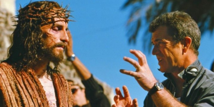 Mel Gibson on the set of The Passion of The Christ 
